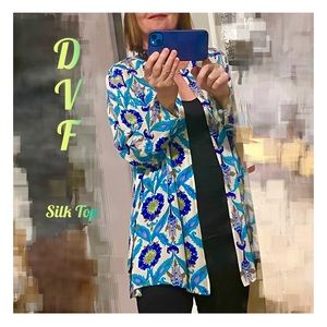 🆕🌹DVF💯Silk Top/ Blouse size M